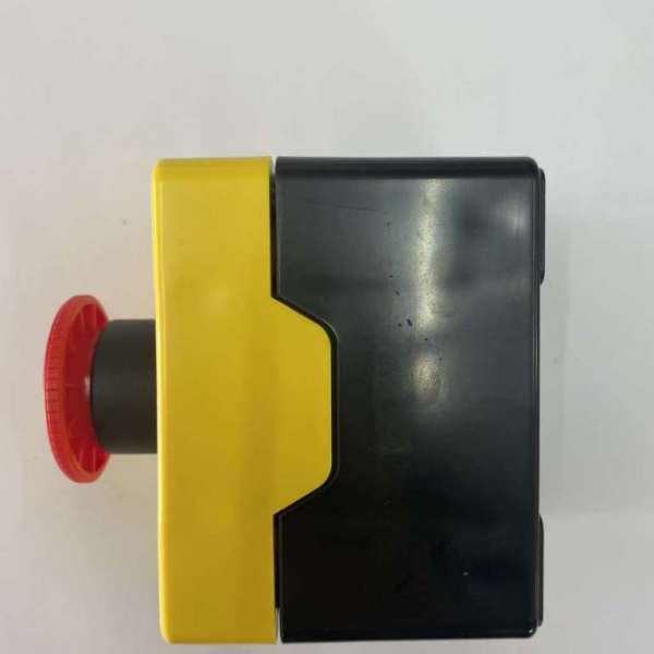 ZHA25  "NHD"  EMERGENCY STOP SWITCH BOX  สวิทช์ตัดไฟ  